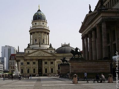 Der Gendarmenmarkt (Deutscher Dom, Schauspielhaus)